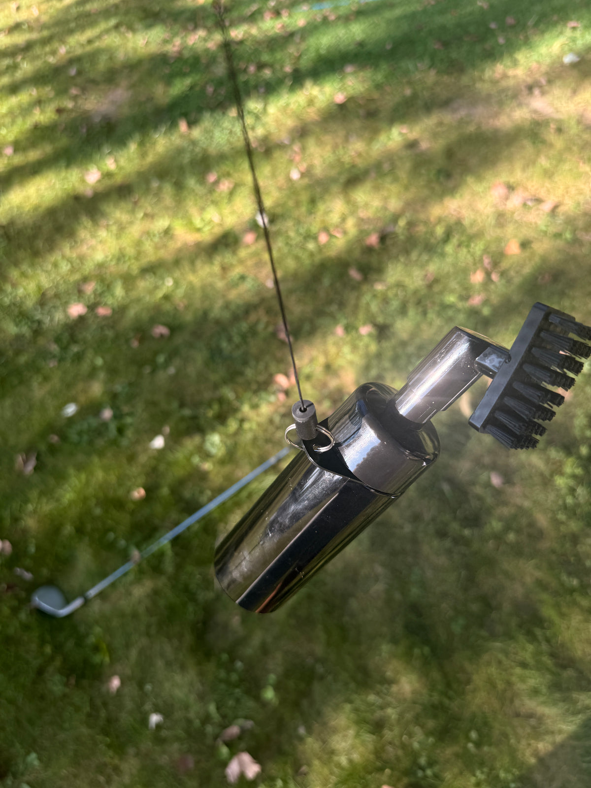Golf Club Cleaner with Built-In Water Dispenser